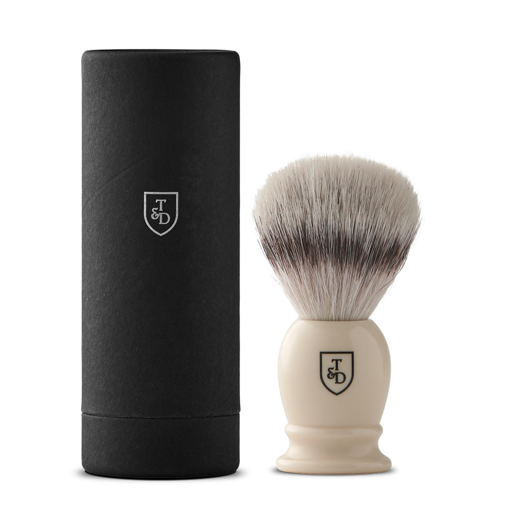 Silvertip Synthetic Fibre Shaving Brush - mens shaving brush in gift set - shaving cream brush